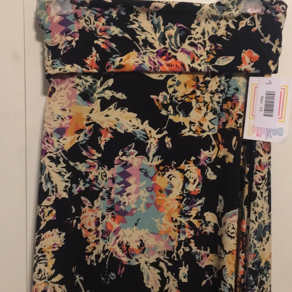 BNWT XS Lularoe Maxi Skirt